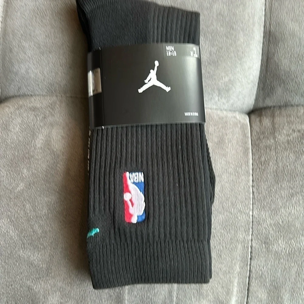 NWT Nike Air Jordan Jumpman  (B23) NBA WNBA Authentic Basketball mid Socks black